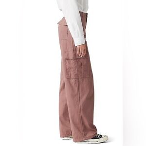 Levi's 90’s fit Cargo Pants Relaxed, size 32 x 30
